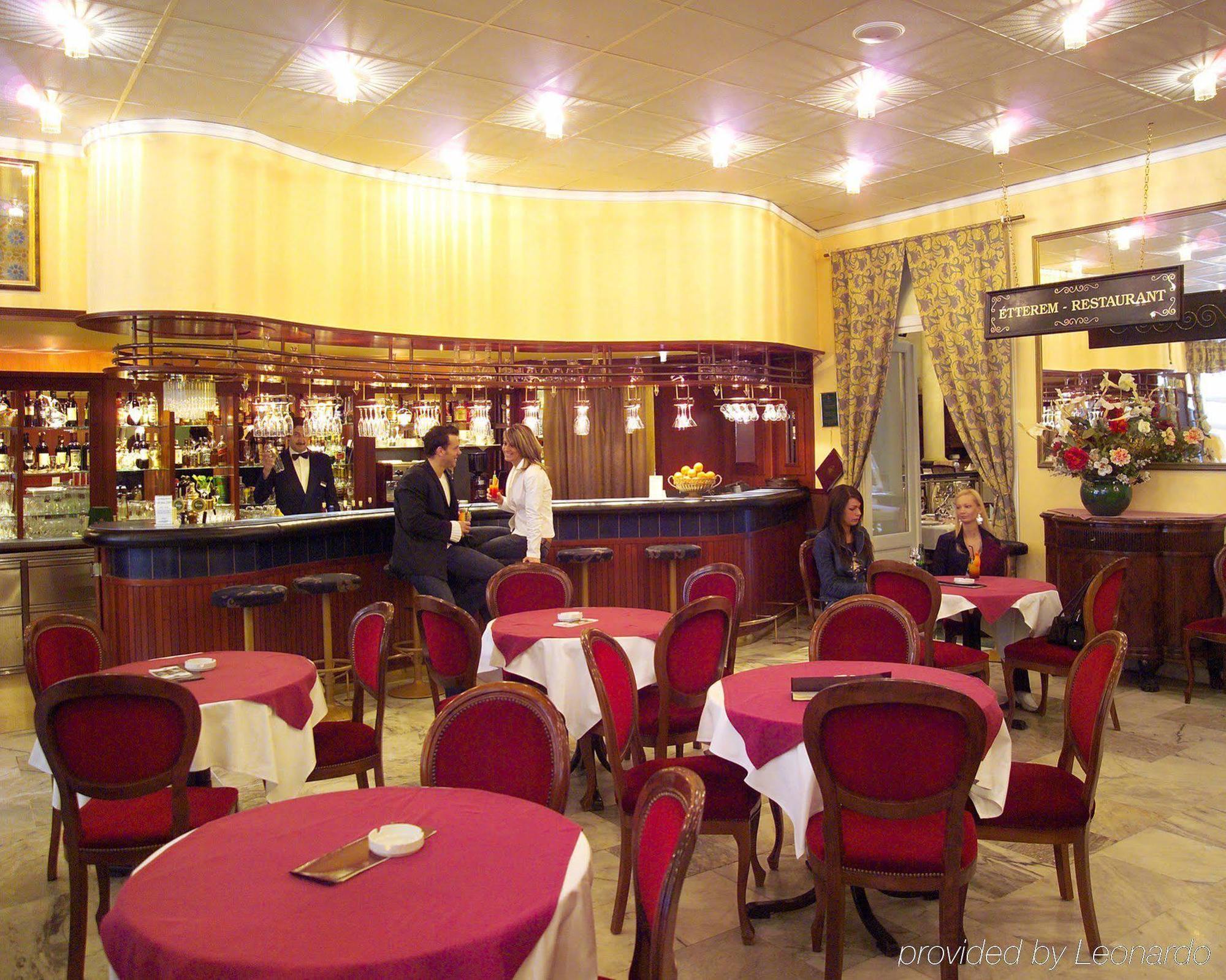 Pannonia Hotel Шопрон Ресторант снимка
